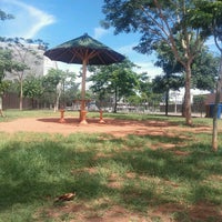 Photo taken at Cachorródromo Parque Da Juventude by Vivis V. on 2/14/2017