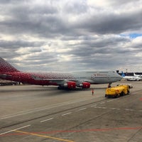 Photo taken at Gate 14/14A by Катя К. on 4/20/2017