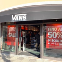 vans outlet
