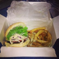 Photo taken at Island Burger by Carlon on 9/1/2013