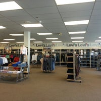 Levi&#39;s Outlet (Now Closed) - Tracy, CA
