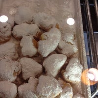 Photo taken at WINCHELL&amp;#39;S DONUT HOUSE by Trey S. on 6/7/2012