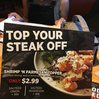 Photo taken at Applebee&amp;#39;s Grill + Bar by Dens on 10/6/2016
