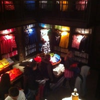hollister 5th ave