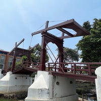 Photo taken at Jembatan Kota Intan by Omid H. on 11/14/2022