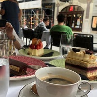 7/22/2019 tarihinde Norahziyaretçi tarafından Lounge at Park Hyatt Vienna'de çekilen fotoğraf