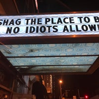 Foto tirada no(a) The Shag Lounge por Lilyona A. em 5/29/2017