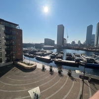 Photo taken at Fraser Place Canary Wharf by Abdullah on 3/8/2022