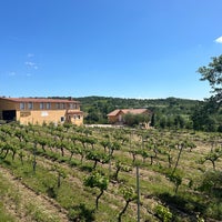 Photo taken at Vino Dessera Vineyards by Gizem D. on 5/5/2024