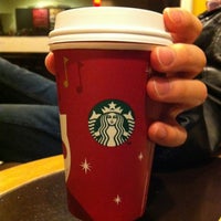 Photo taken at Starbucks by Xiaoyu on 11/25/2012