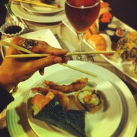 12/27/2012 tarihinde CAssisziyaretçi tarafından Temaki D&amp;#39;lux Sushi'de çekilen fotoğraf