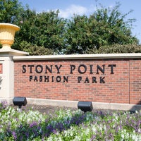 6/19/2015にStony Point Fashion ParkがStony Point Fashion Parkで撮った写真