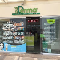Снимок сделан в CuiDerma Farmacia Dermatológica пользователем CuiDerma Farmacia Dermatológica 8/17/2016