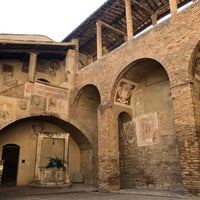 Photo taken at San Gimignano 1300 by Оксана on 9/17/2019