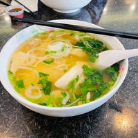 Photo taken at Phở Kim Long by Eric R. on 9/14/2022