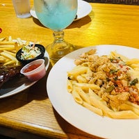 Photo taken at Applebee&amp;#39;s Grill + Bar by Eric R. on 6/2/2021