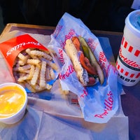 Photo taken at Portillo&amp;#39;s by Eric R. on 11/19/2019
