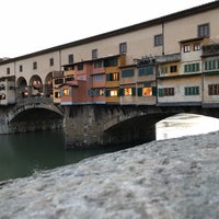 Foto scattata a Ponte Vecchio da Metalaviator il 2/13/2018