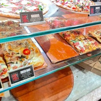 Foto scattata a Carluccio&amp;#39;s Coal Fired Pizza da Carlos V. il 8/28/2022