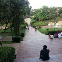 taman lembah kiara