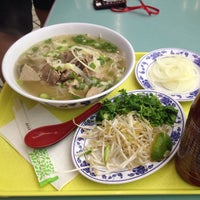 Photo taken at Pho 2000 by Moses on 7/26/2014