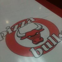Photo taken at Pizza Bulls by Ugurcan S. on 1/3/2013
