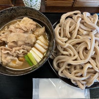 Photo taken at 手打ちうどん 豚や by やいく on 8/20/2022