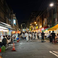 Photo taken at Hoppy Street by やいく on 4/23/2022
