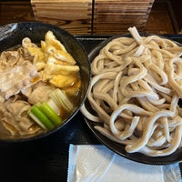 Photo taken at 手打ちうどん 豚や by やいく on 8/5/2022
