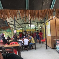 Photo taken at Cendol Bakar Kuala Selangor by Amr S. on 3/3/2019