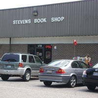 Photo prise au Stevens Book Shop par user35836 le12/23/2017
