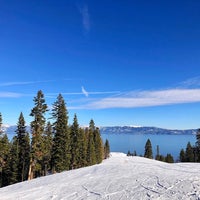 1/13/2022 tarihinde Aaronziyaretçi tarafından Homewood Ski Resort'de çekilen fotoğraf