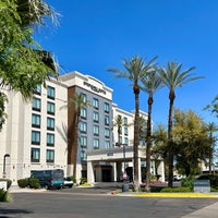 3/23/2024 tarihinde Aaronziyaretçi tarafından SpringHill Suites Phoenix Downtown'de çekilen fotoğraf