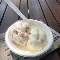 Photo taken at Jeni&amp;#39;s Splendid Ice Creams by Aaron on 7/27/2019
