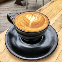 8/1/2022にAaronがFlywheel Coffeeで撮った写真