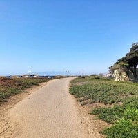 Photo taken at Ocean Beach Trail by Aaron on 9/12/2022