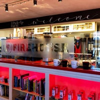 Foto tirada no(a) Firehouse Coffee &amp;amp; Teas por Aaron em 2/10/2021