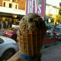 Foto tirada no(a) Bev&amp;#39;s Homemade Ice Cream por Alejandra M. em 8/28/2016