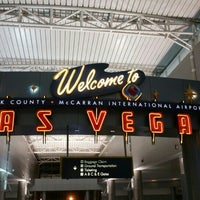 Foto tomada en &amp;quot;Welcome to Las Vegas&amp;quot; Sign  por Jim S. el 6/22/2015