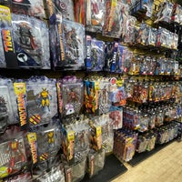 Photo taken at Midtown Comics by Gerry D. on 11/6/2022