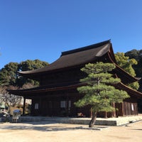 Photo taken at 不動院 by Bobby L. on 1/13/2019