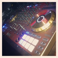 10/11/2013에 DJ Electro R.님이 Connolly&amp;#39;s Sports Grill에서 찍은 사진