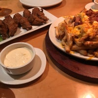 Photo taken at Outback Steakhouse by Maah M. on 10/11/2018