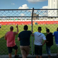 Photo taken at Estádio Nicolau Alayon by Julio A. on 4/23/2016