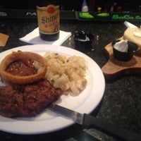Foto scattata a McBride’s Steakhouse da Andrew il 11/20/2013