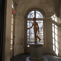 Photo taken at The Frick Collection&amp;#39;s Vermeer, Rembrandt, and Hals: Masterpieces of Dutch Painting from the Mauritshuis by sai s. on 3/13/2018