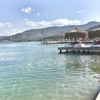 Photo taken at Voyage Torba Adult Beach by Pınar U. on 10/8/2016
