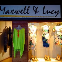 Das Foto wurde bei Maxwell &amp;amp; Lucy Boutique von Maxwell &amp;amp; Lucy Boutique am 9/14/2017 aufgenommen
