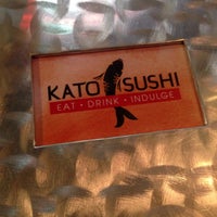 รูปภาพถ่ายที่ Kato Sushi โดย Kat Rylee S. เมื่อ 5/9/2015