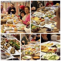 Photo taken at BlueEyes Cafe&amp;amp;Restaurant by Umut yüceloğlu on 2/17/2016